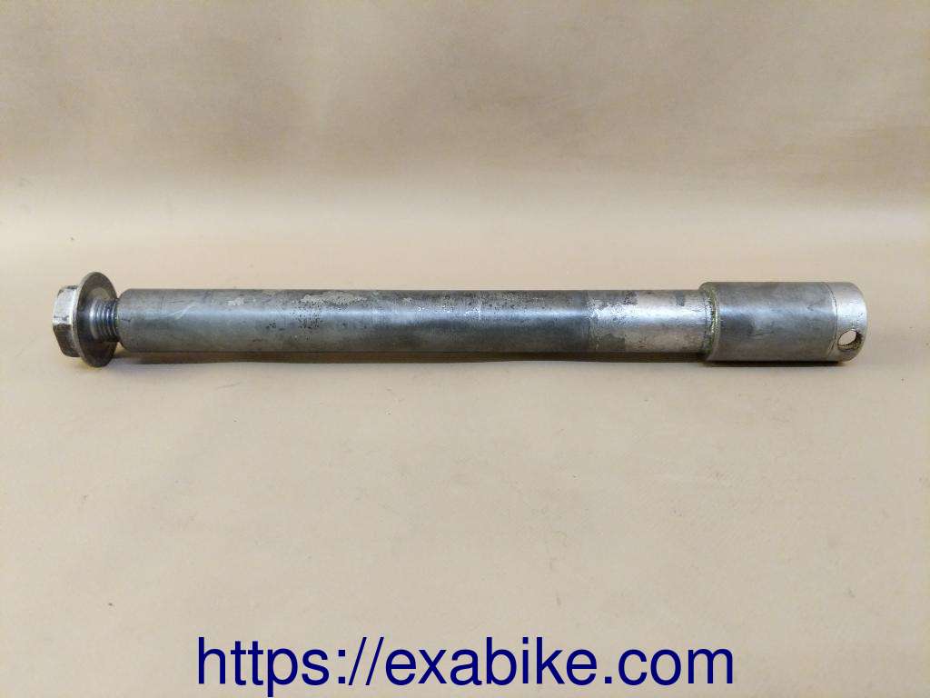 front wheel axle Honda VFR 750 - photo 1