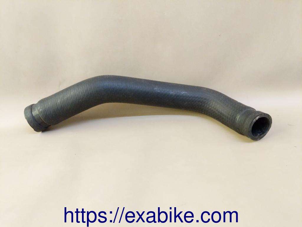 water hose Honda VFR 750 - photo 1
