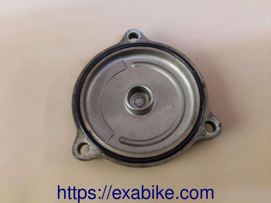 oil filter cover Suzuki DR 600 - photo 2