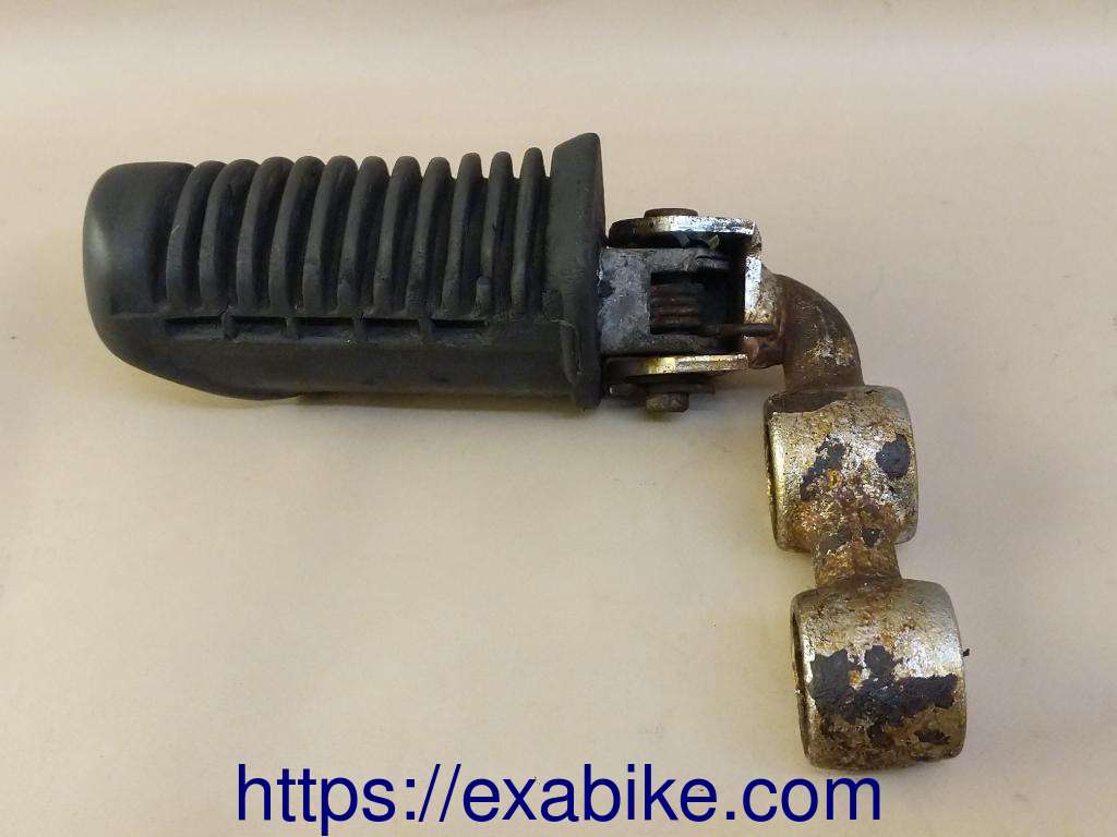 footrest, front left SUZUKI GS1100G - photo 1