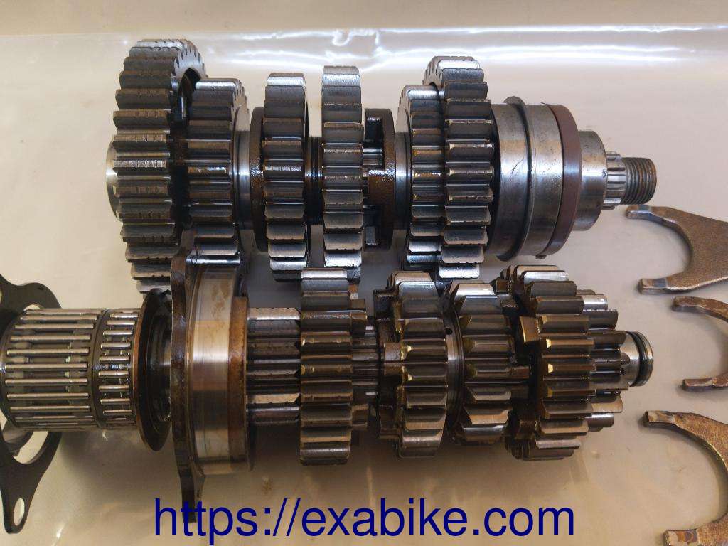 boite de vitesses Suzuki 1250 GSX - photo 2