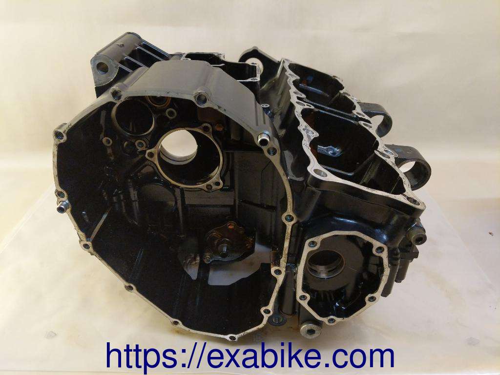 crankcase Suzuki 1250 GSX - photo 3