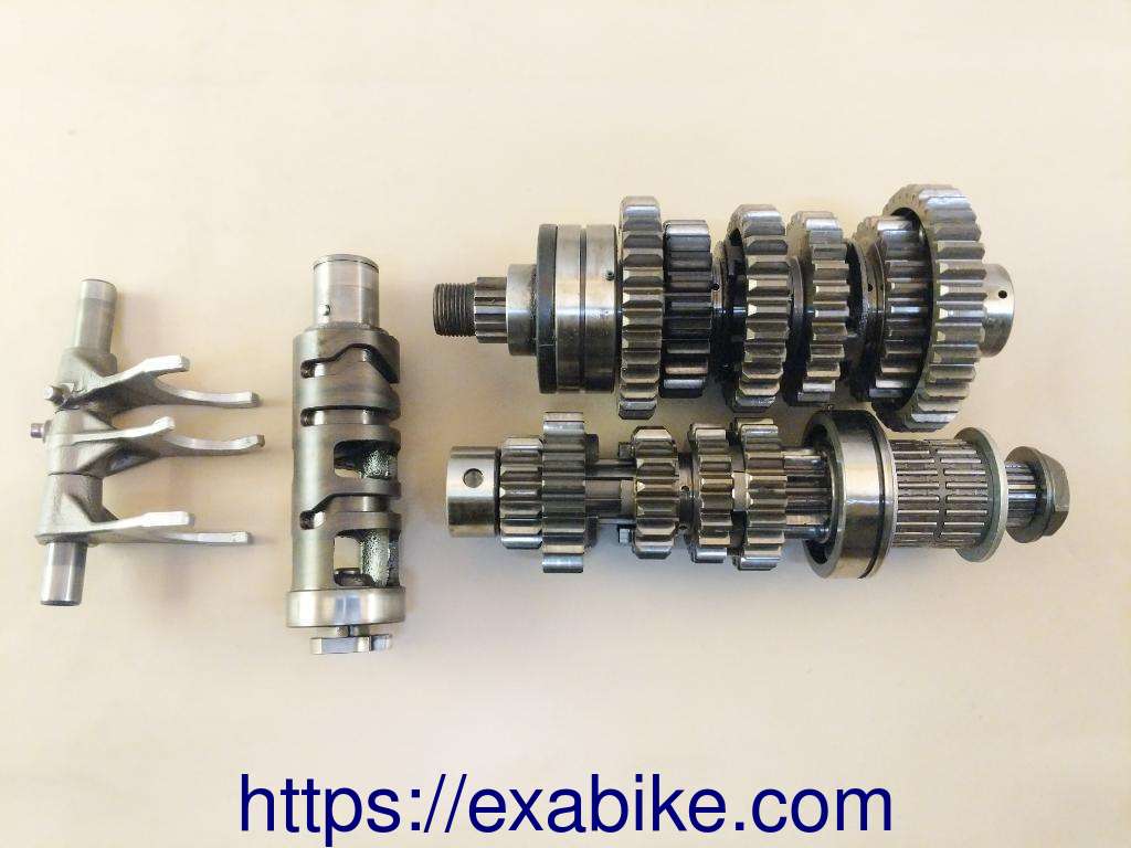 gearbox Suzuki GSXF 600 - photo 1