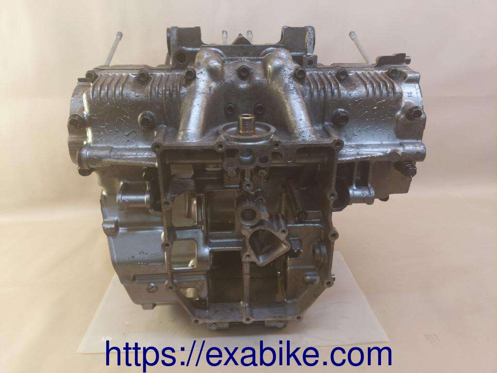 crankcase Suzuki GSXF 600 - photo 4