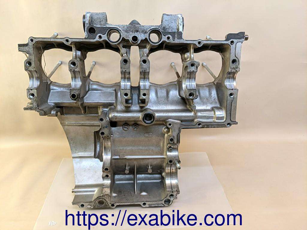 crankcase Suzuki GSXF 600 - photo 5