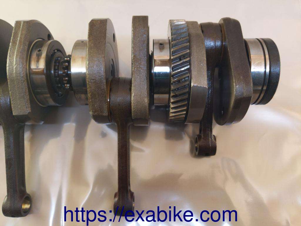 crankcase SUZUKI GS1100G - photo 3