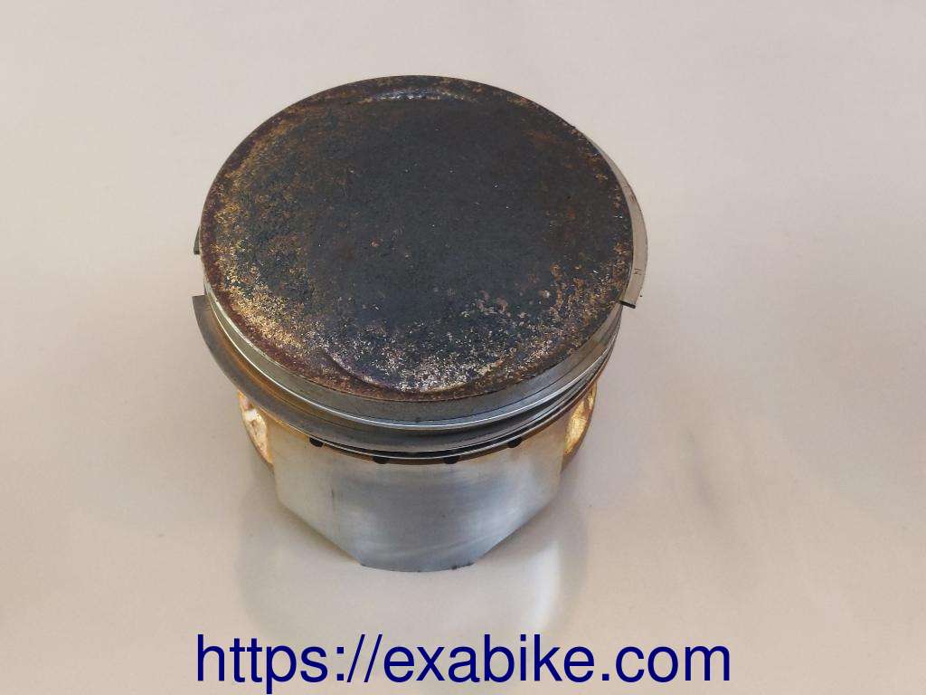 piston SUZUKI GS1100G - photo 1