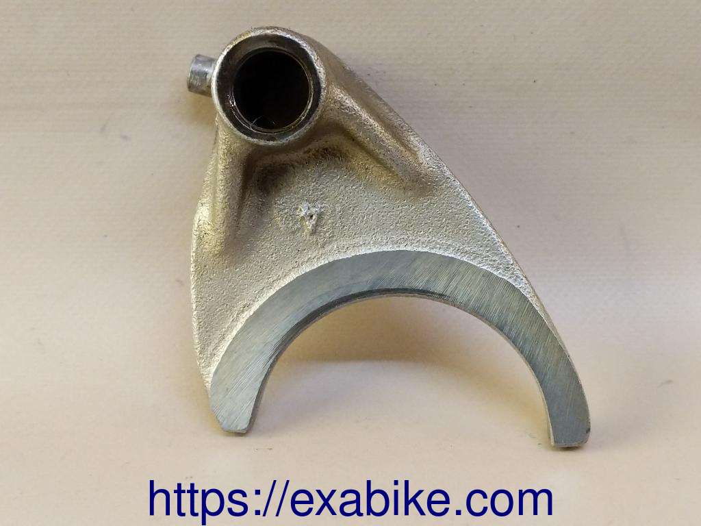 gearshift fork SUZUKI GS1100G - photo 1