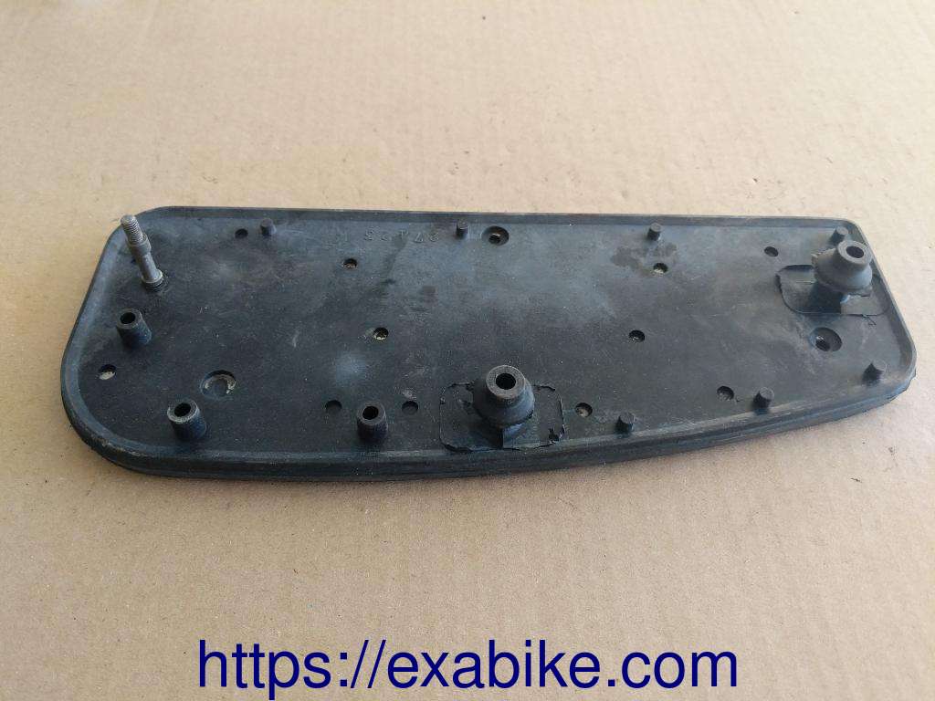footrest cover, front right Yamaha XV1600A Wildstar - photo 2