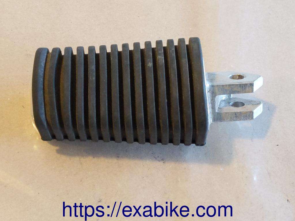 footrest, front left Yamaha XVS 125 Dragstar - photo 1
