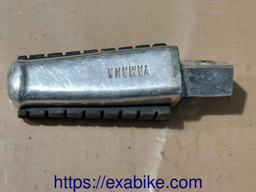 footrest, rear left Yamaha XV 750 Virago - photo 2