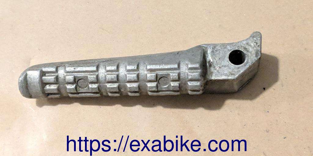 footrest, rear left Yamaha TZR 250 - photo 1