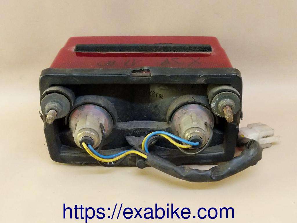 tail light Yamaha XJR 1200 - photo 2