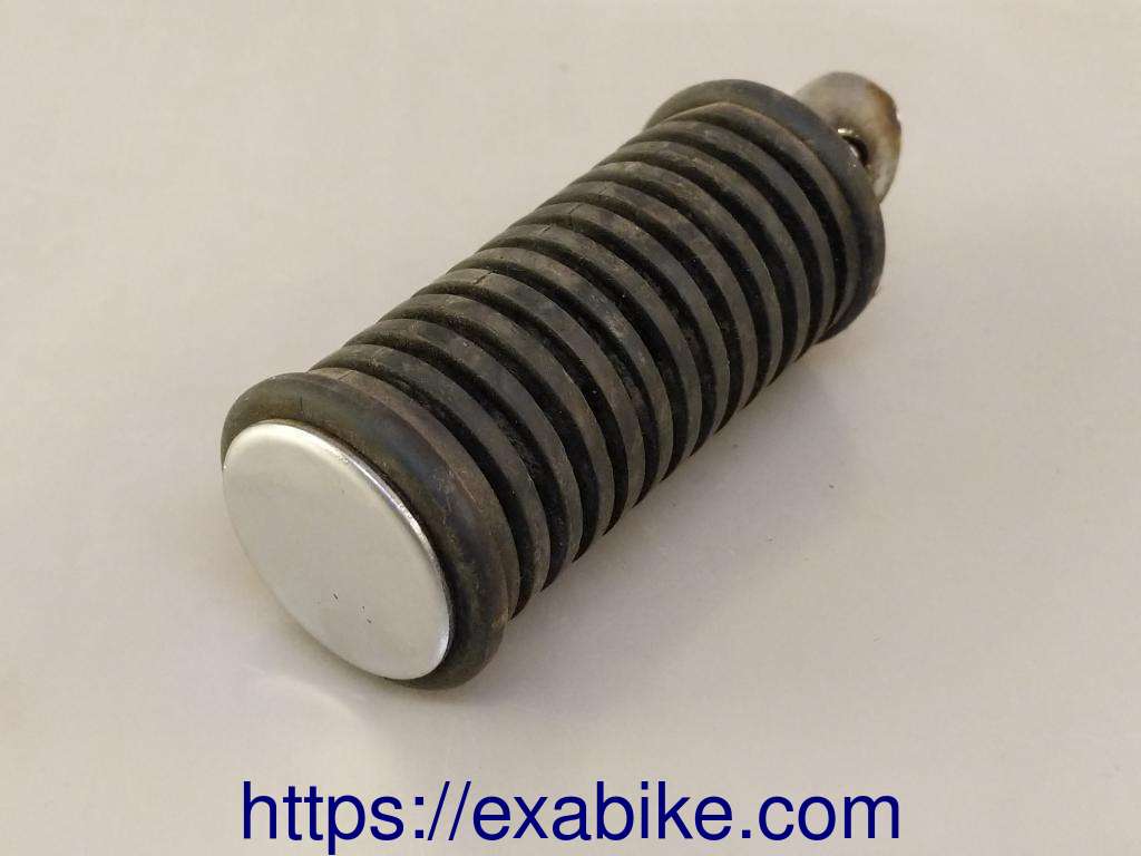 footrest, rear Suzuki TU 125 - photo 2
