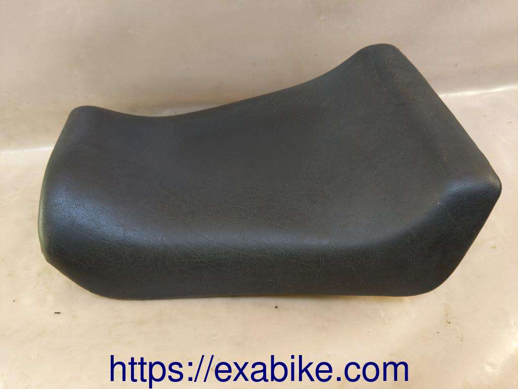 selle avant Suzuki GSXR 750 - photo 2