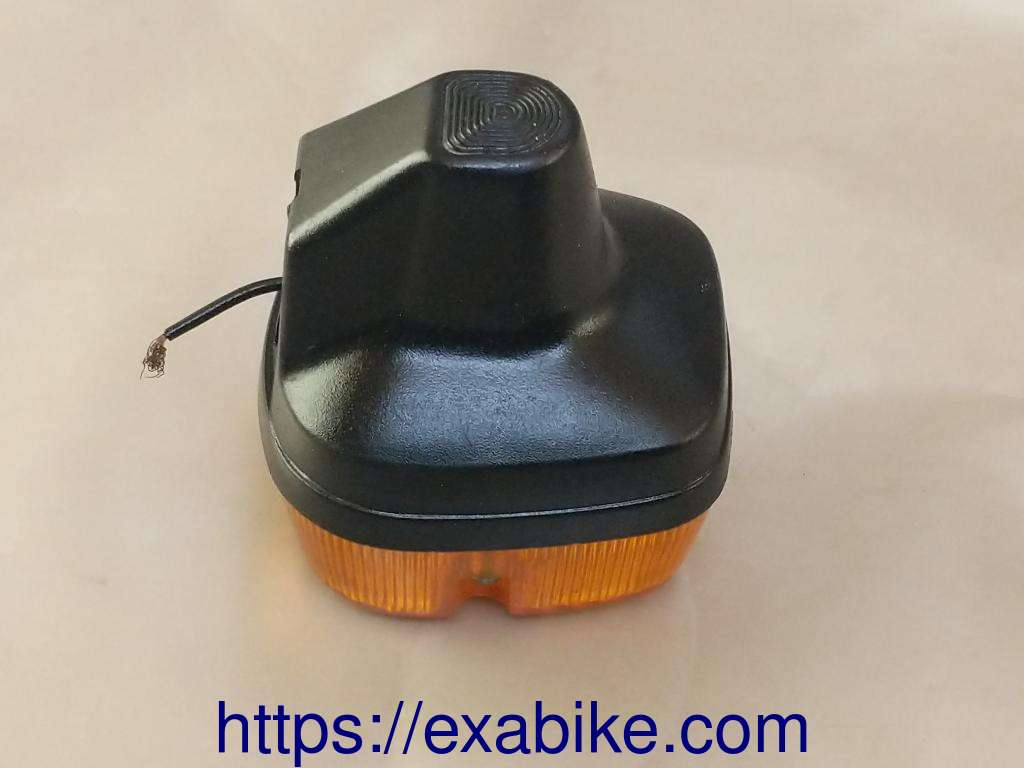 turn signal Honda XLS 125 - photo 3