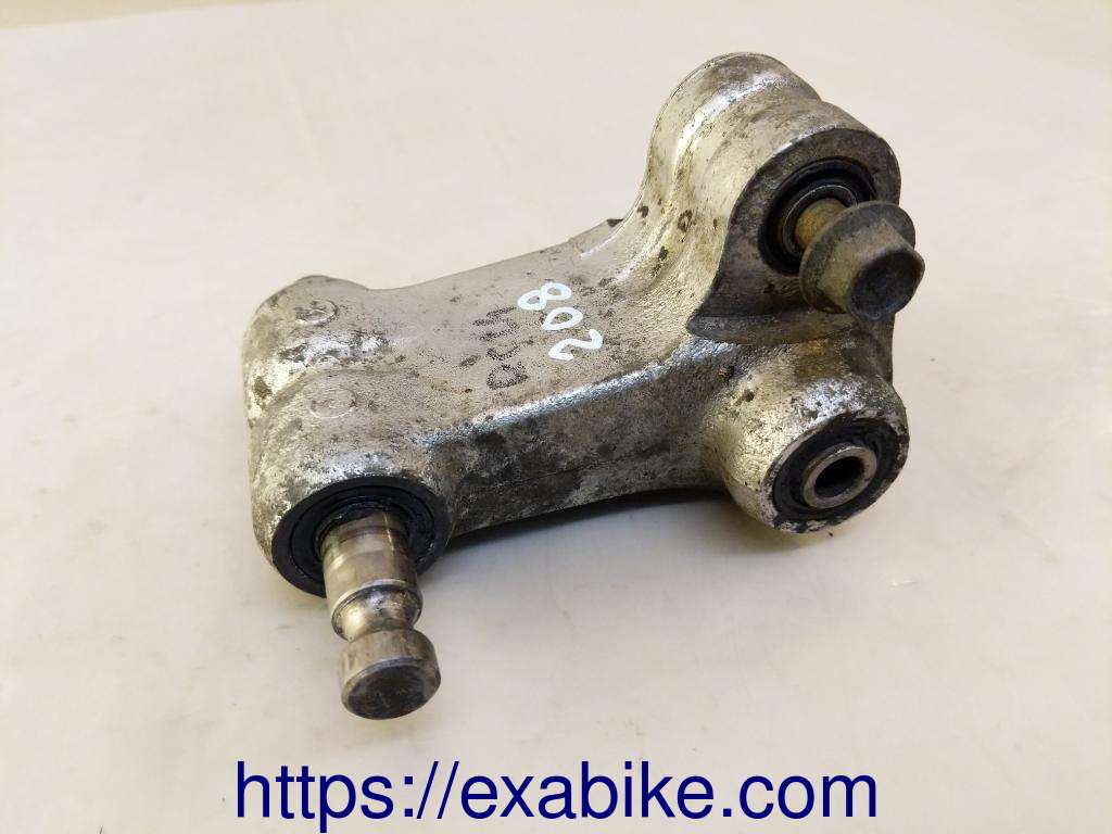 swingarm connecting Honda VFR 750 - photo 1