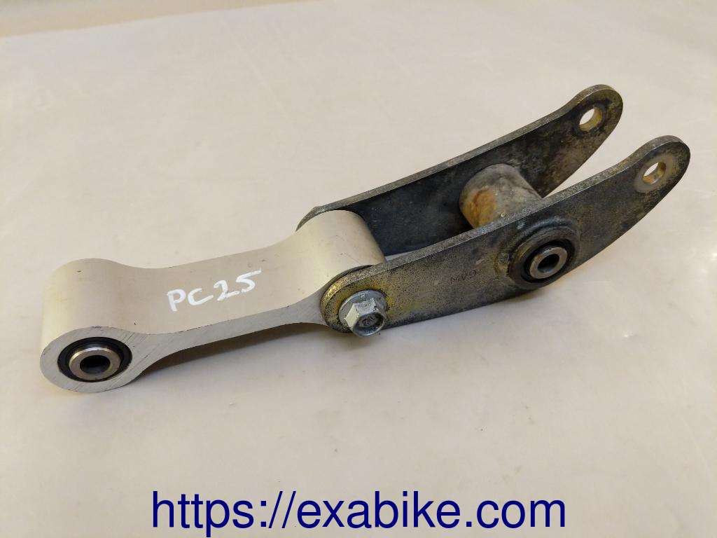 swingarm connecting Honda CBR 600 - photo 1