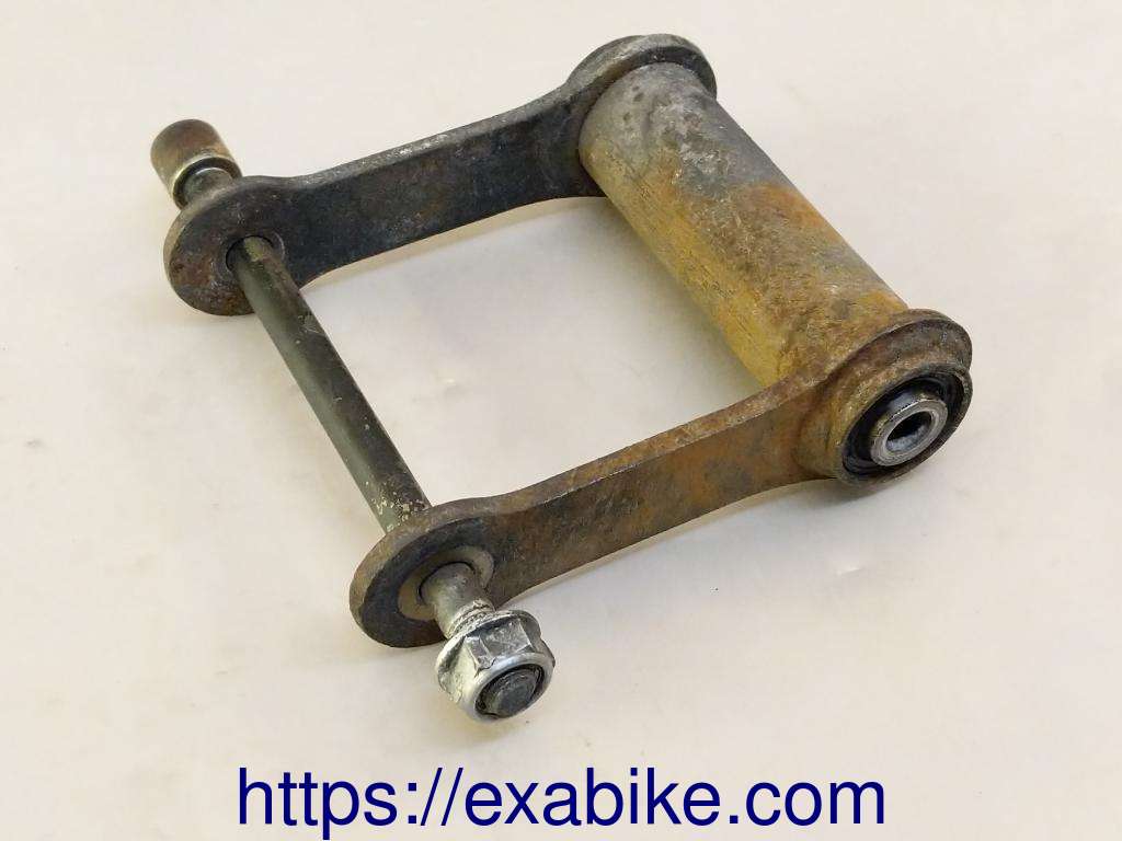 swingarm connecting Honda VFR 750 - photo 1
