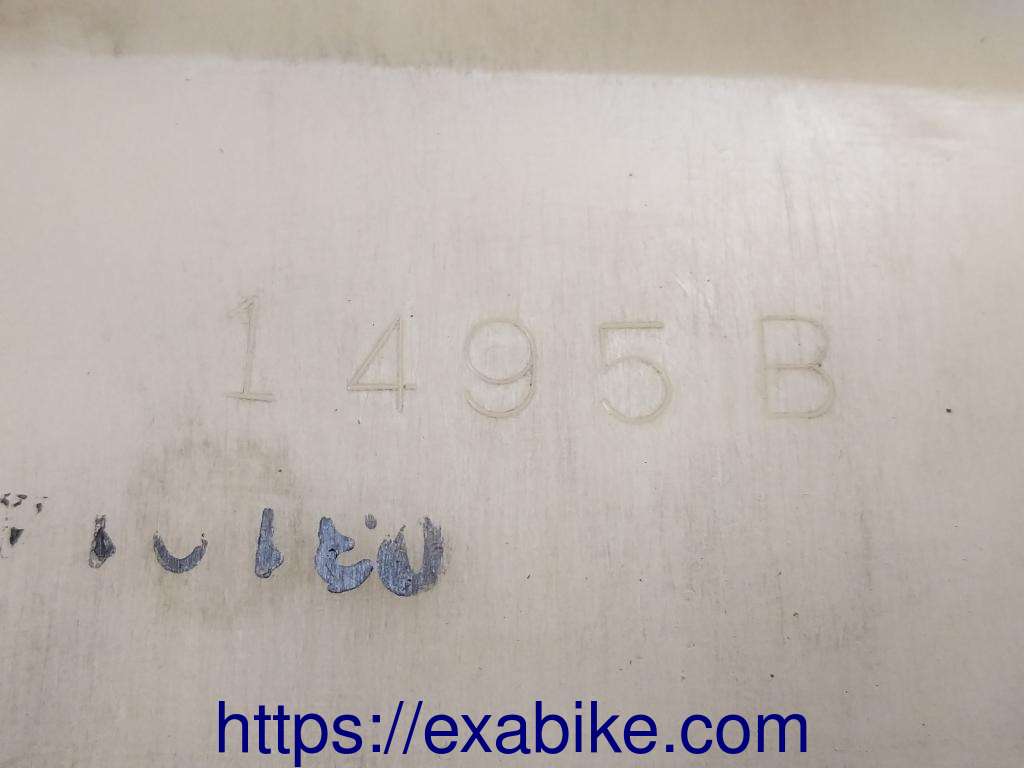 selle Kawasaki GPZ 500 - photo 6