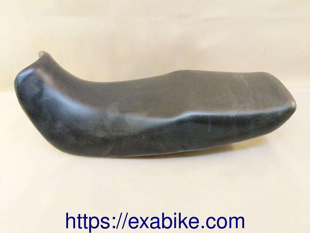 selle Kawasaki GPZ 500 - photo 1