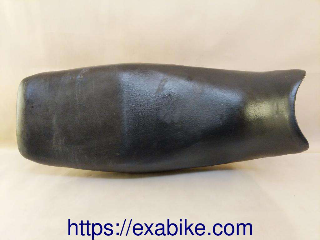 selle Kawasaki GPZ 500 - photo 3