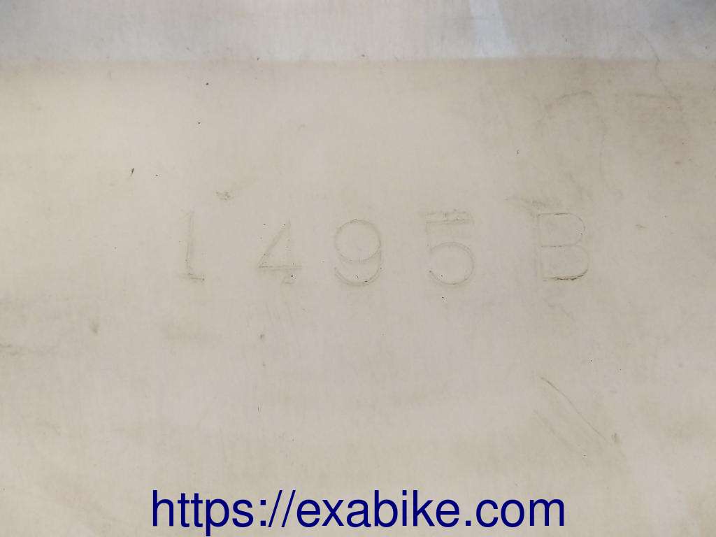 selle Kawasaki GPZ 500 - photo 6