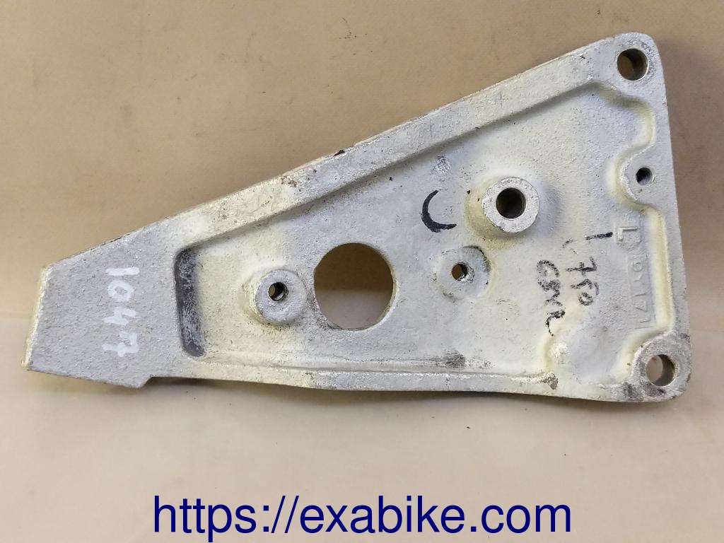 footrest plate, rear left Suzuki GSXR 750 - photo 2