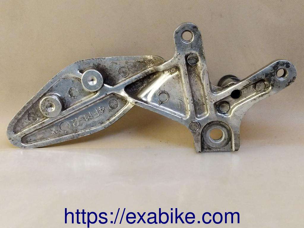 footrest plate, front left Yamaha 1000 YZF Thunderace - photo 2