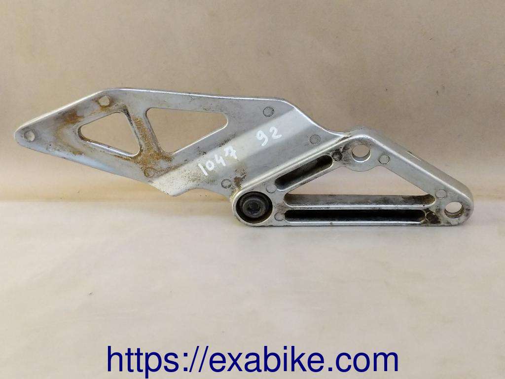 footrest plate, front left Suzuki GSXR 750 - photo 2