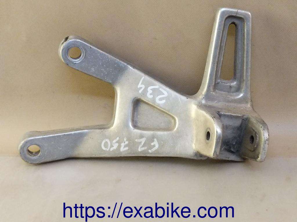 footrest plate, rear left Yamaha FZ 750 - photo 1