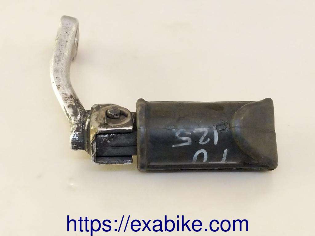 footrest, front right Suzuki TU 125 - photo 2