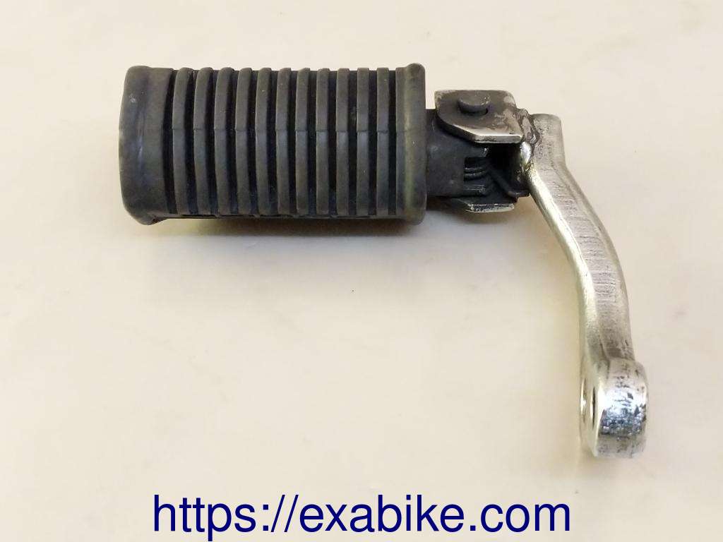 footrest, front left Suzuki TU 125 - photo 1