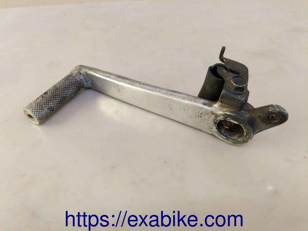brake pedal Suzuki GSXR 750 - photo 1