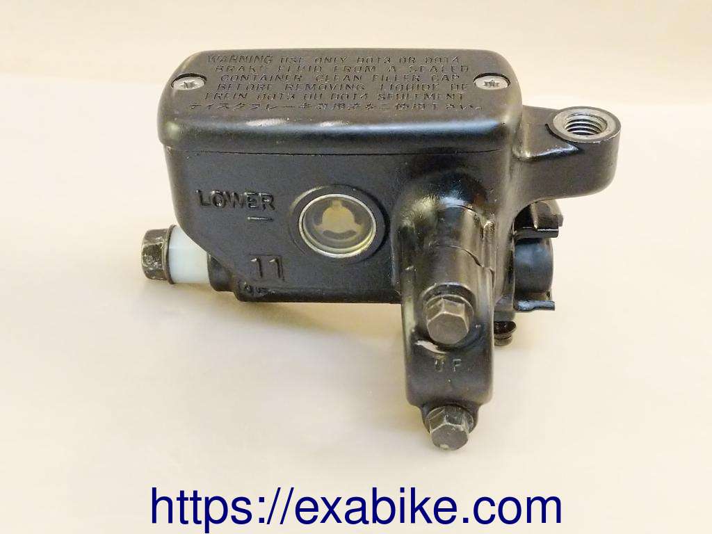front master cylinder Honda CBF500 - photo 1