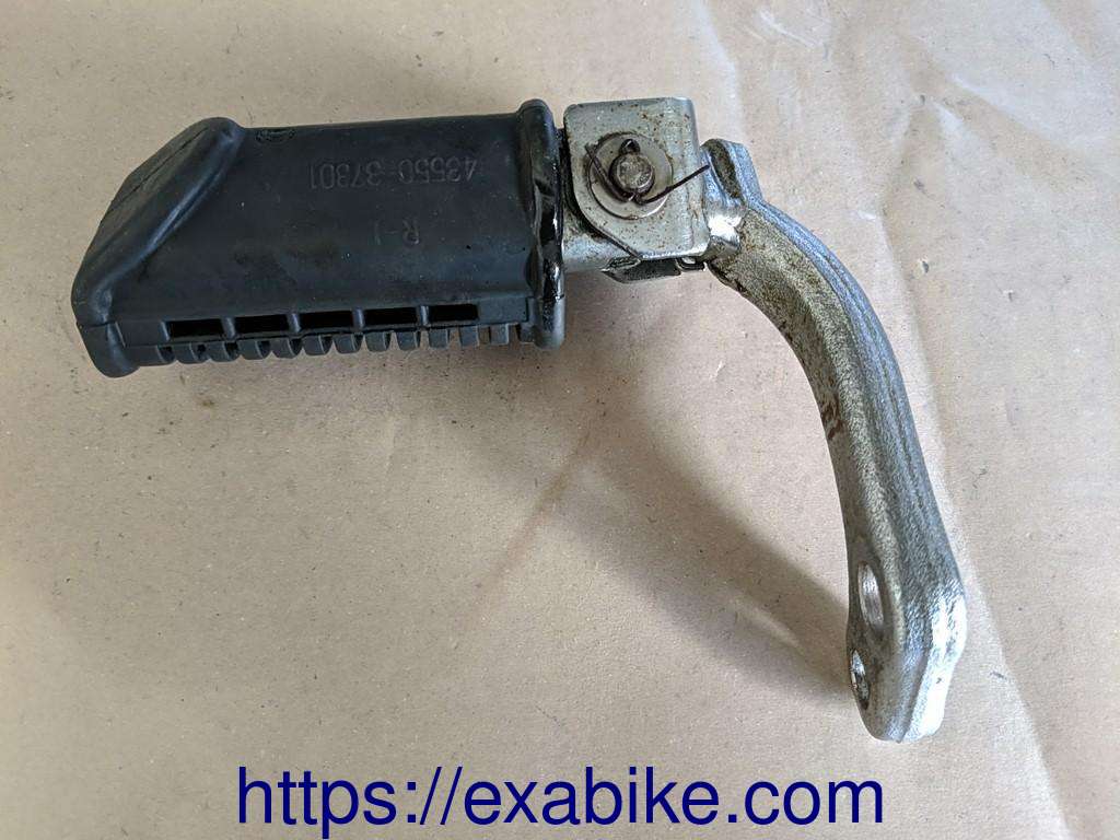 footrest, front right Suzuki GN 125 - photo 2