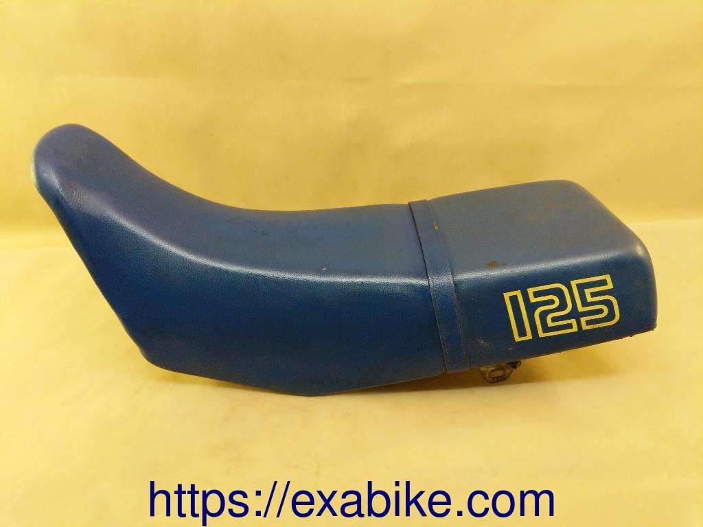 seat Suzuki DR 125 - photo 1