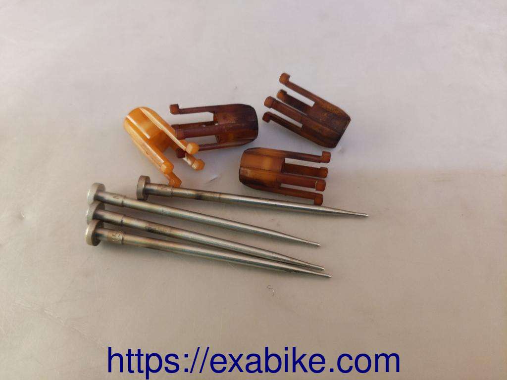 aiguilles de carburateur Kawasaki GPX-R 600 - photo 1