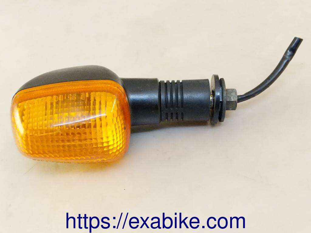 clignotant Suzuki modele a identifier - photo 1