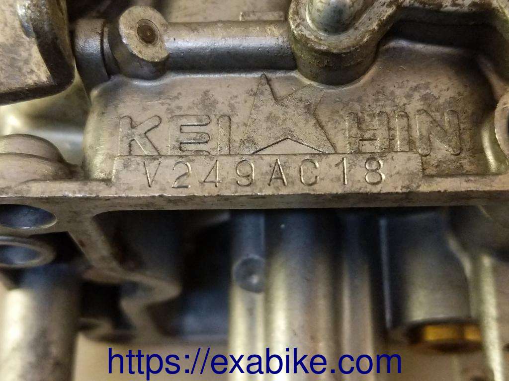 carburetor body  N°4 Kawasaki GTR 1000 - photo 7