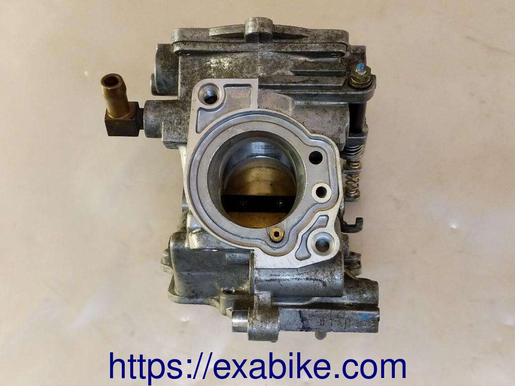 carburetor body, front left Honda ST 1100 Pan European - photo 2