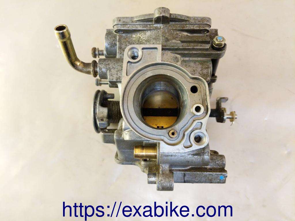 carburetor body rear right Honda ST 1100 Pan European - photo 2