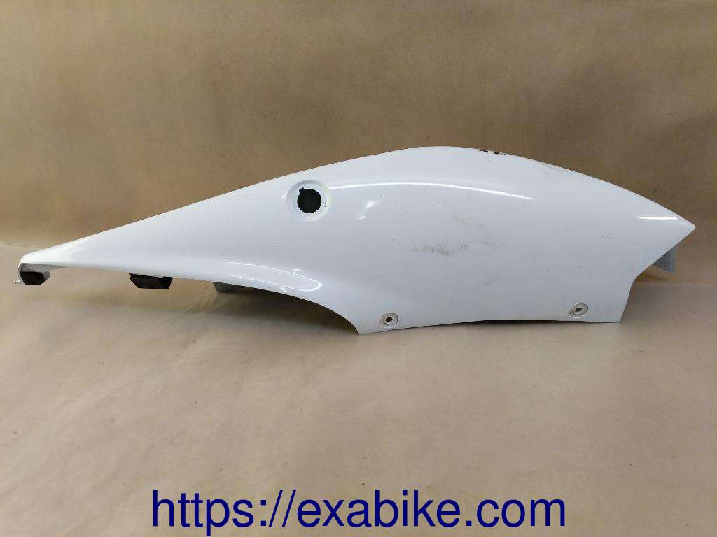 cowl,rear  left Suzuki GSXR 600 - photo 2