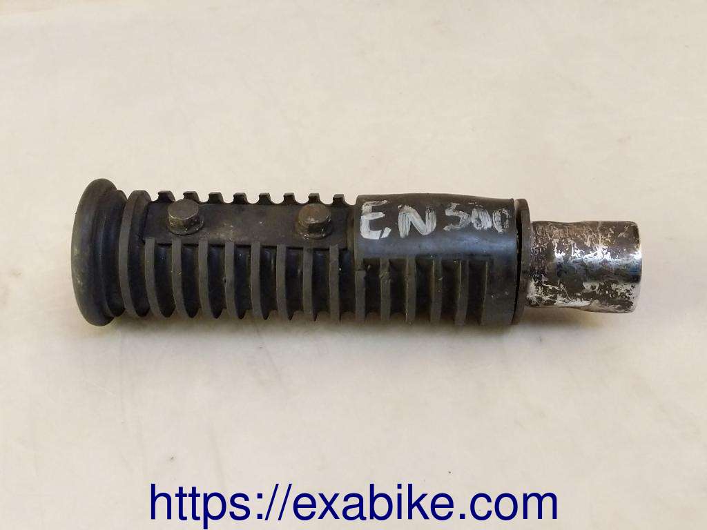 footrest, rear left Kawasaki EN 500 - photo 2