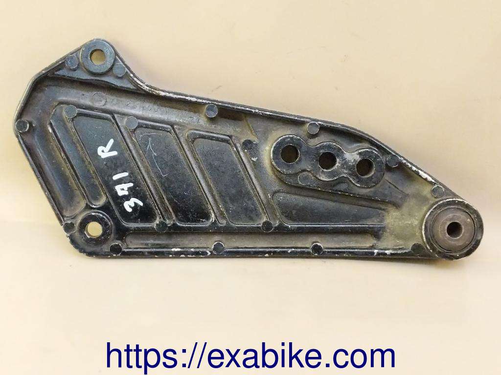 footrest plate, right Yamaha XVZ 1200 Venture - photo 2