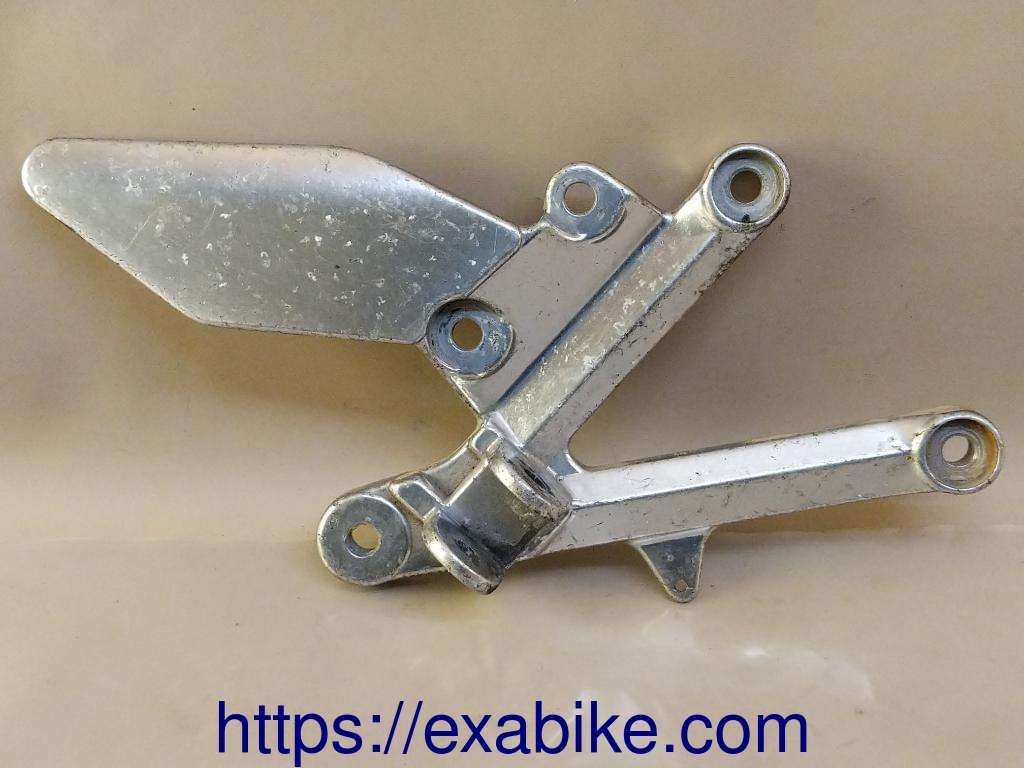 footrest plate, front right Yamaha 50 TZR - photo 1