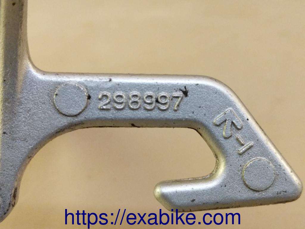 footrest plate, rear right Suzuki GSXR 600 - photo 3