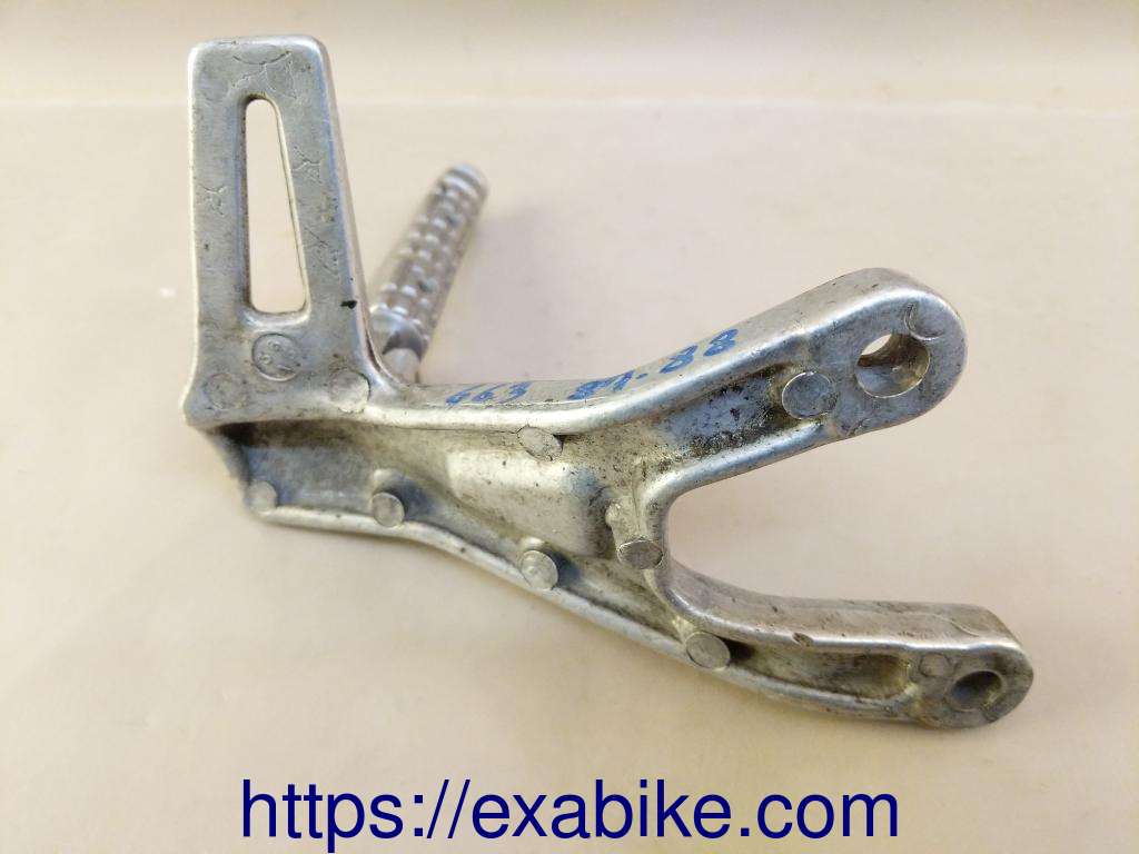 footrest plate, rear left Yamaha FZR 750 - photo 2