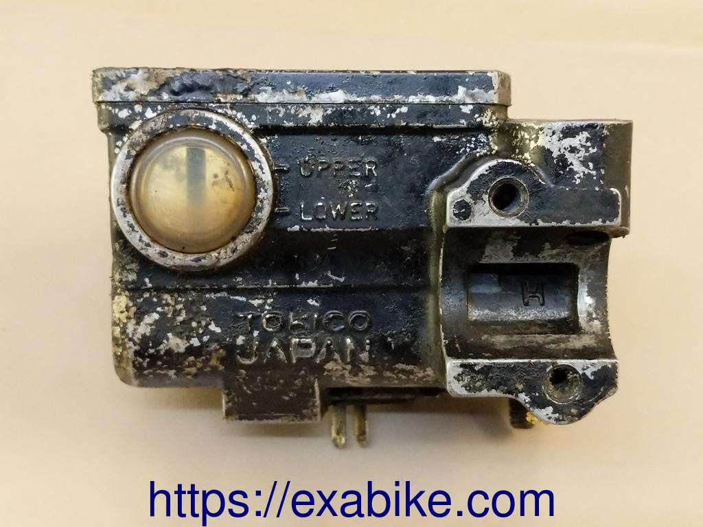 front master cylinder Kawasaki GPZ 550 - photo 1