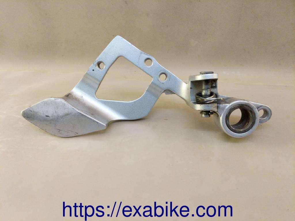 footrest plate, front right Yamaha FJR 1300 - photo 1